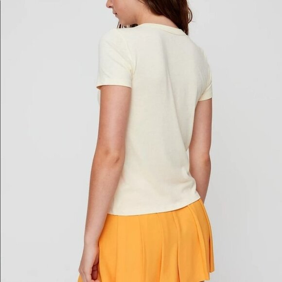 Aritzia Sunday Best Candy crewneck pastel yellow t-shirt Bulldog patch - Picture 4 of 16